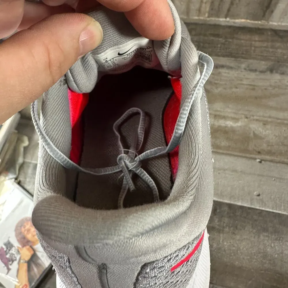 Nike quest shoes